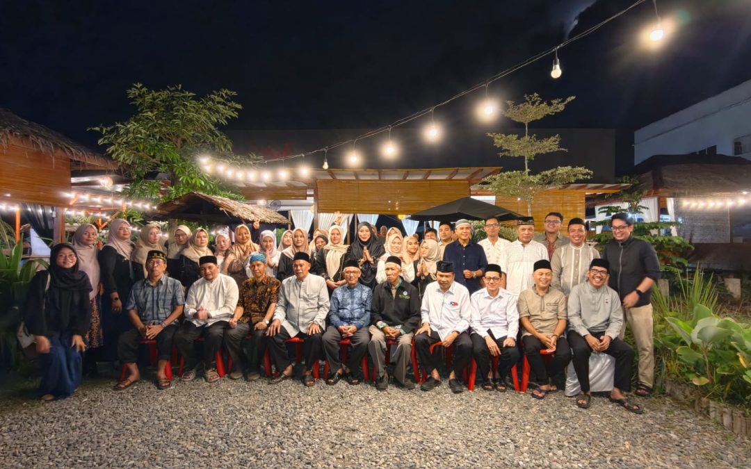 FIK gelar buka puasa bersama civitas akademika